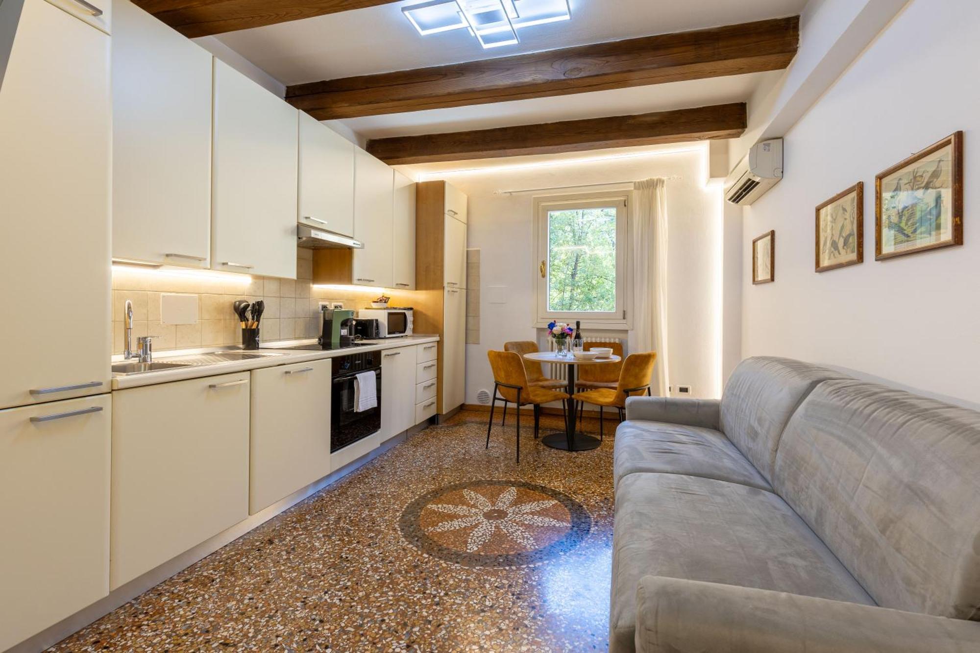 Frassinago Deluxe Suites-Bolognarooms المظهر الخارجي الصورة