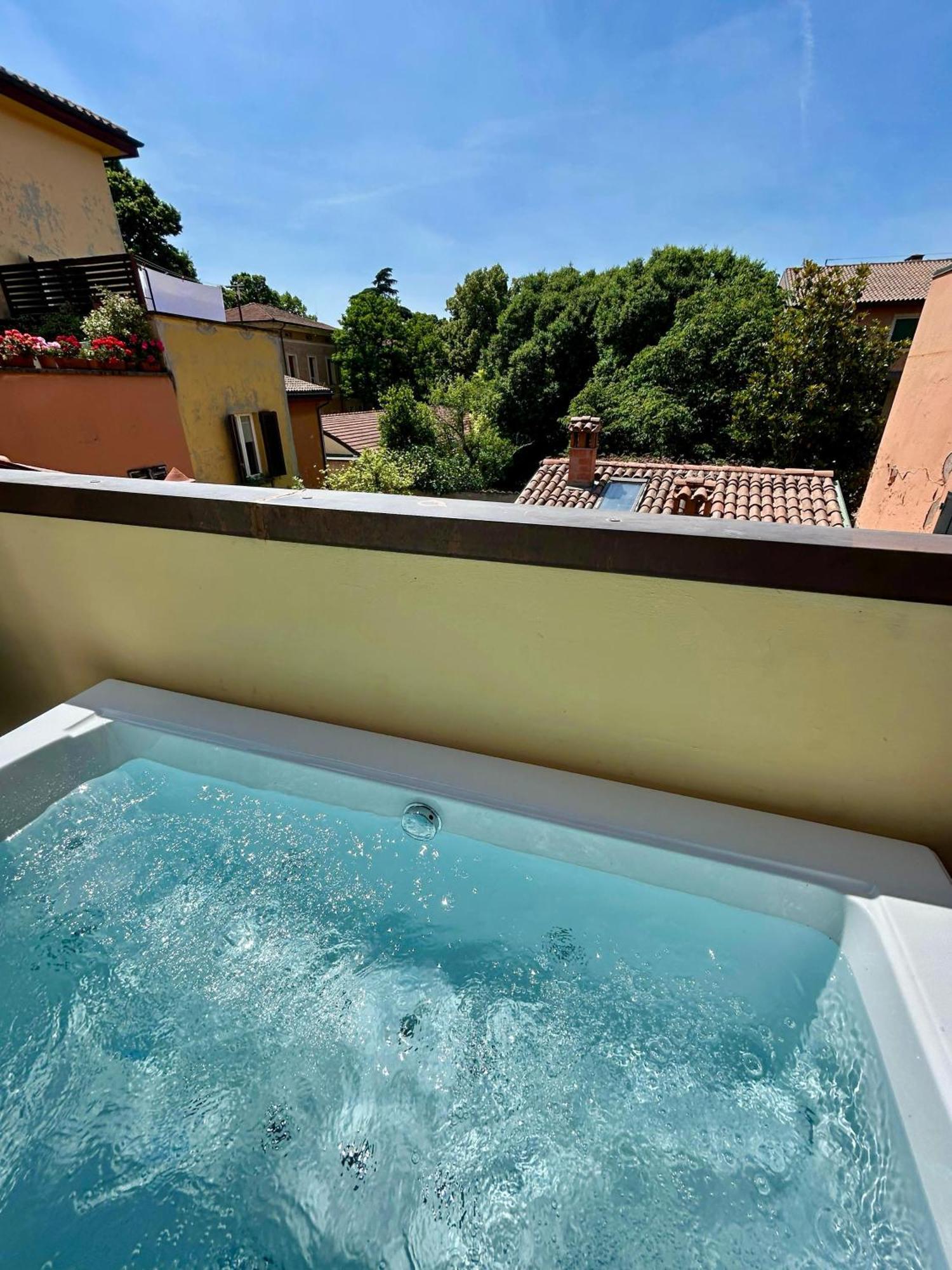 Frassinago Deluxe Suites-Bolognarooms المظهر الخارجي الصورة